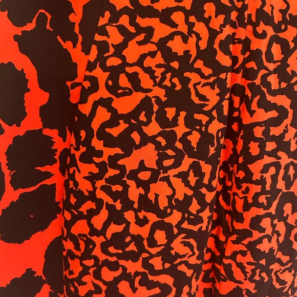 French Connection Red & Black Leopard Print Dress - Size 8 - Picture 4 of 6